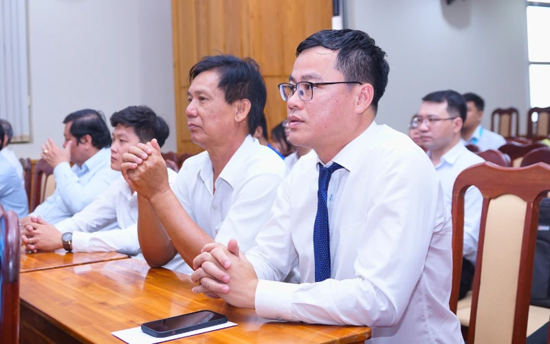 Admissions to Saigon University College